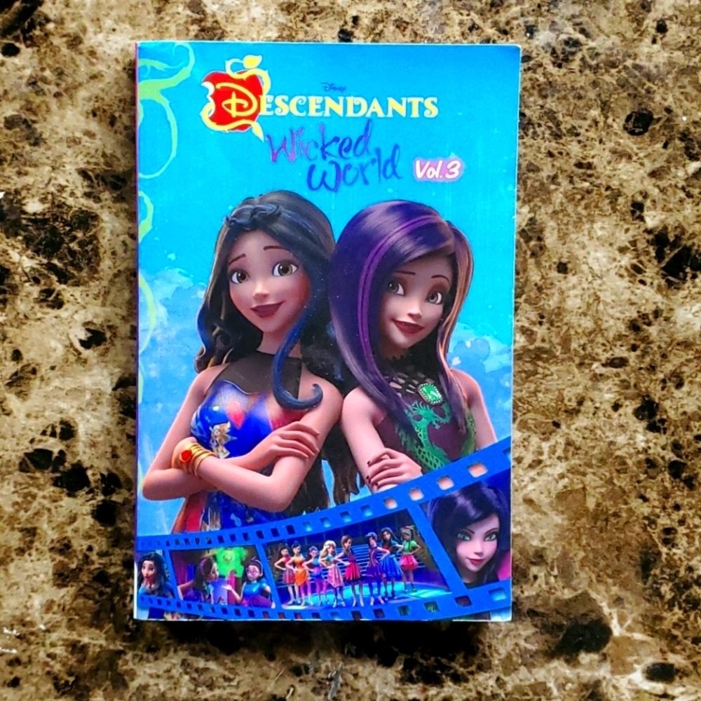 Descendants - Wicked World Vol. 3 book